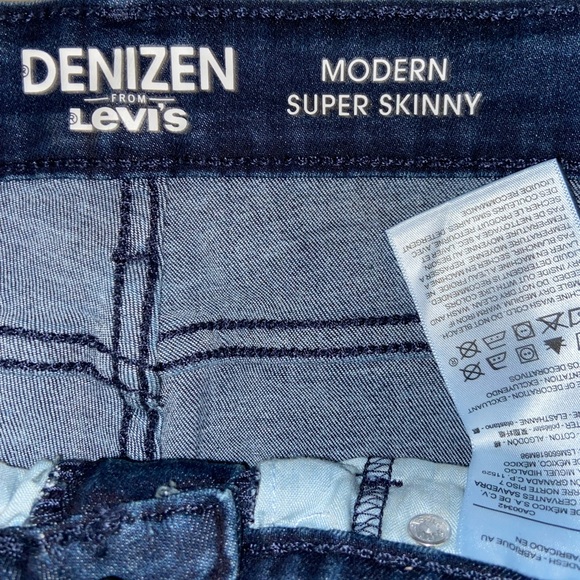 NWT- Denizen from Levi’s Modern Super Skinny Jeans - Picture 11 of 11